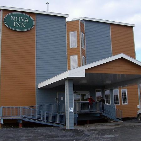 Nova Inn Inuvik Buitenkant foto